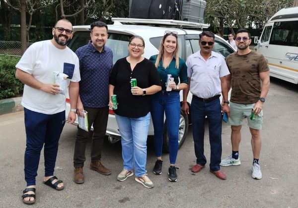Happy guests with Agra Cabs - Agra Cabs