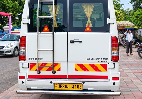 Tempo Traveller - Agra Cabs